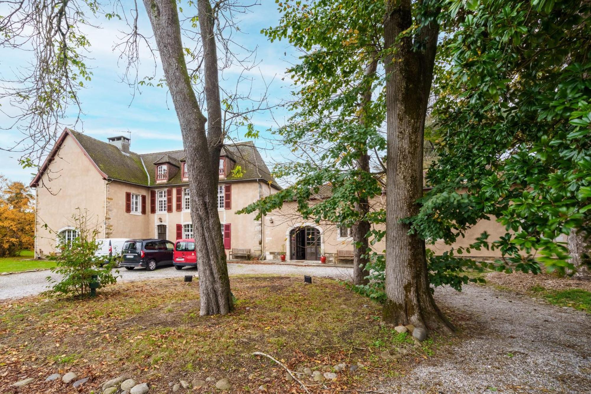 La Petite Maison - Avec Piscine Partagee Villa Osserain-Rivareyte Eksteriør bilde